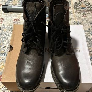 Men’s call it spring boots, size 9.5 new without tag